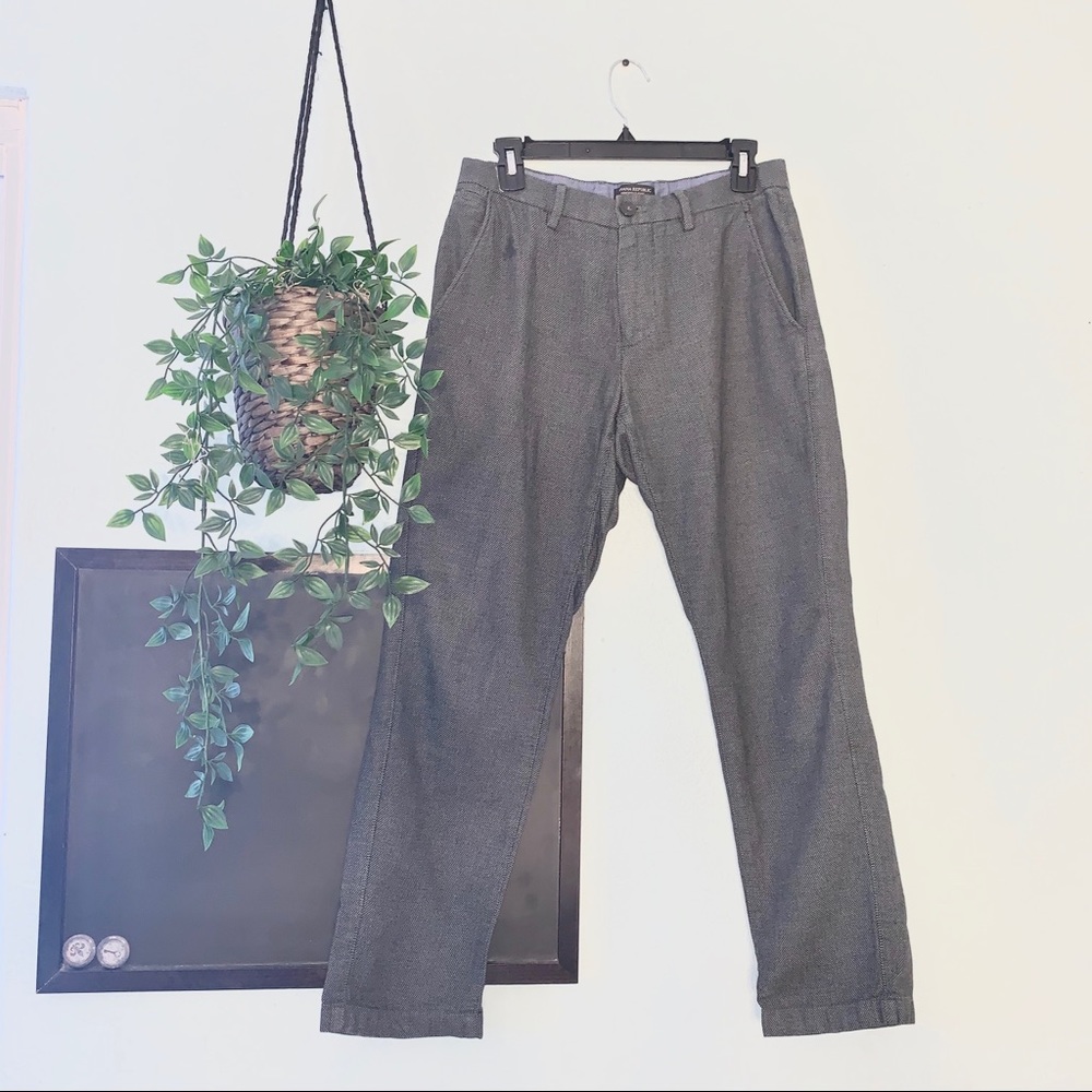 Grey dotted Banana Republic dress pants